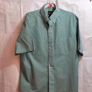 Jos A Banks, Men's green & White Checkered Short Sleeve Shirt. Size L, Not Worn